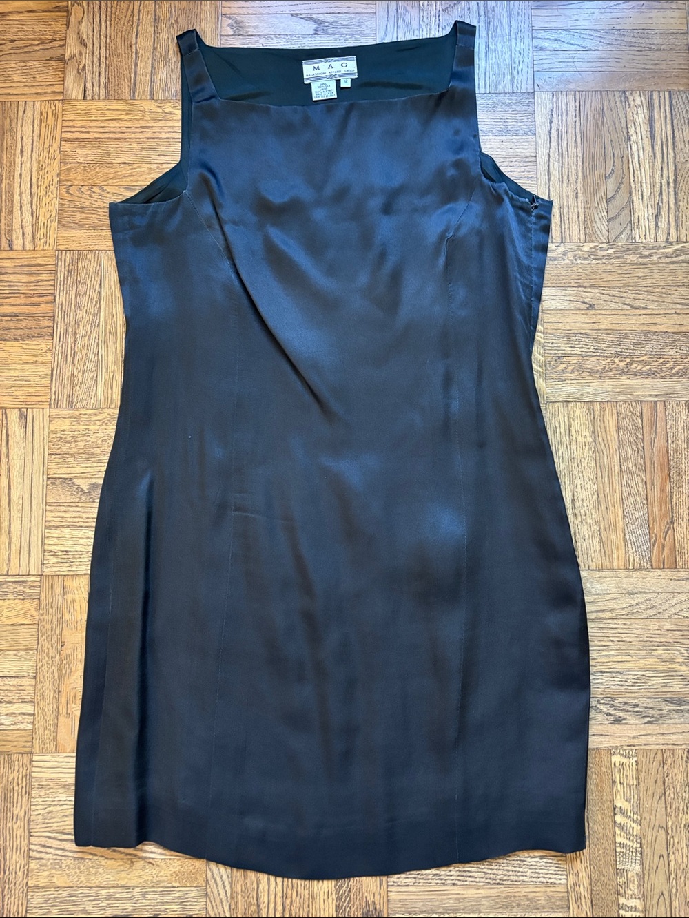Magaschoni Black Silk Satin Square-Neck Sheath Dress
